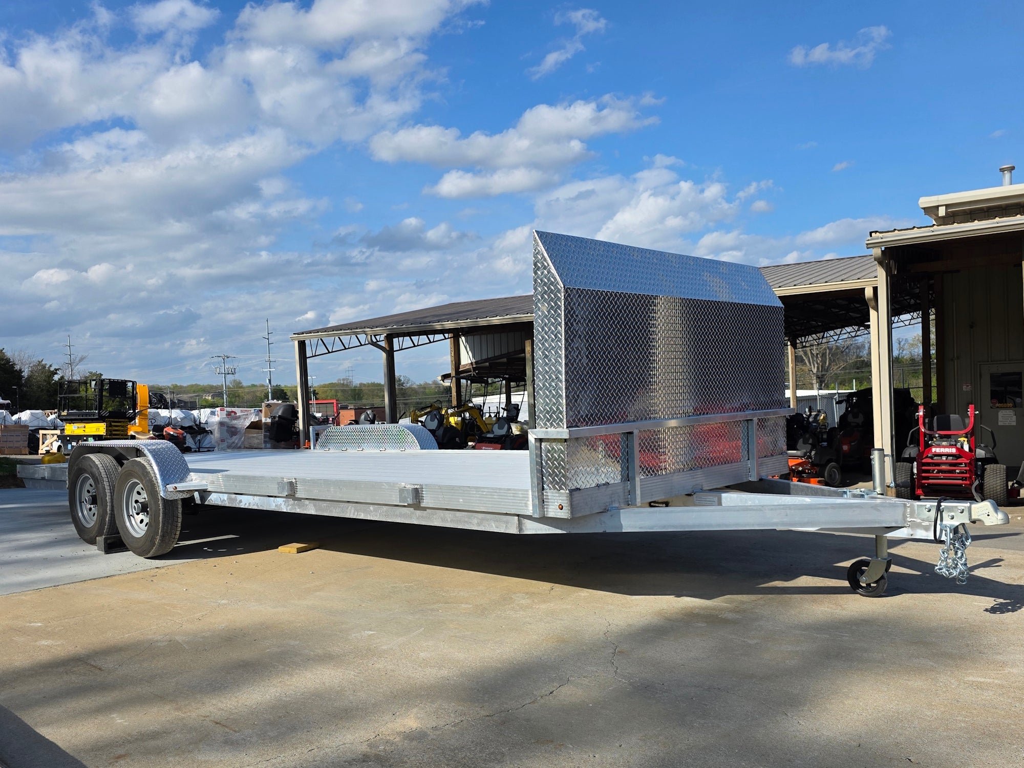 7' x 22' All Aluminum Flatbed Car hauler W/ Deflector & Ramps (2)5,200lb axles 10K GVWR
