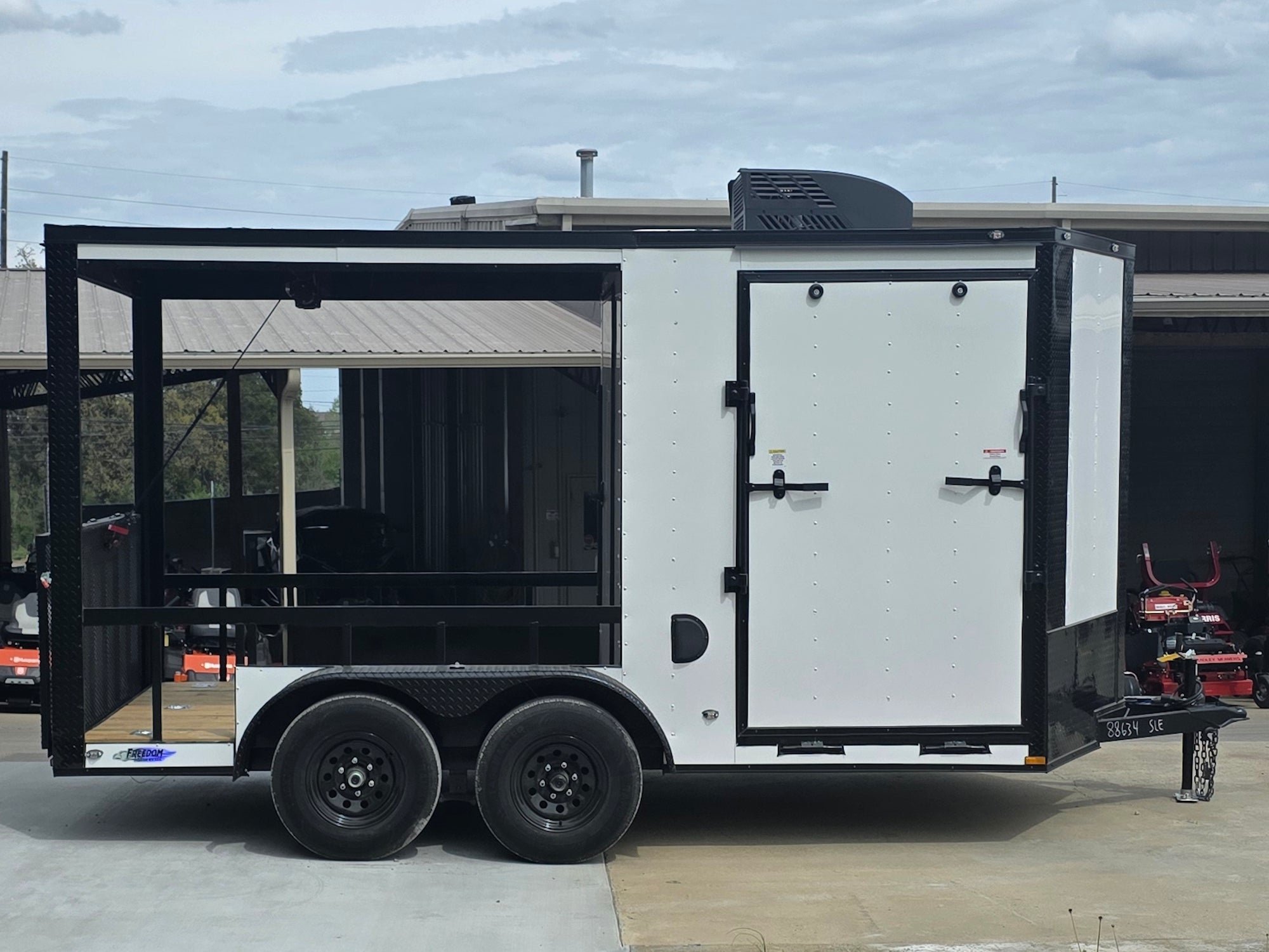 7' x 14' White V-Nose Hybrid Enclosed Trailer with 6' Gate