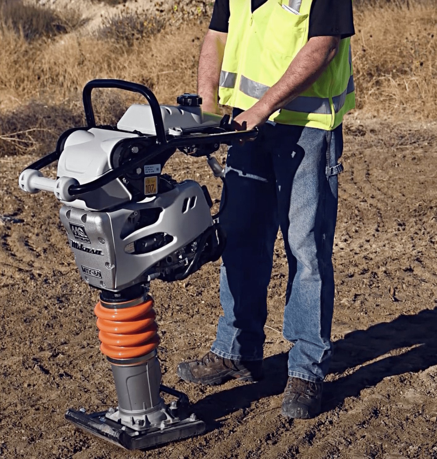 Multiquip MTX70HDR Rammer Compactor with Honda GXR120 Diaphragm Carburetor